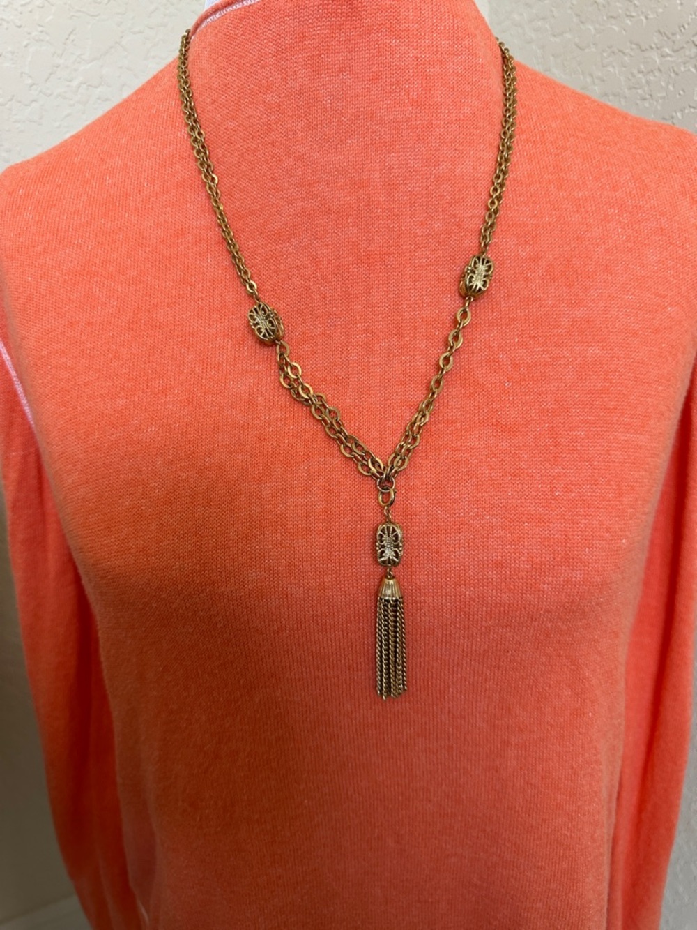 Vintage EMMONS Gold Filigree Tassel Necklace in Gold Tone